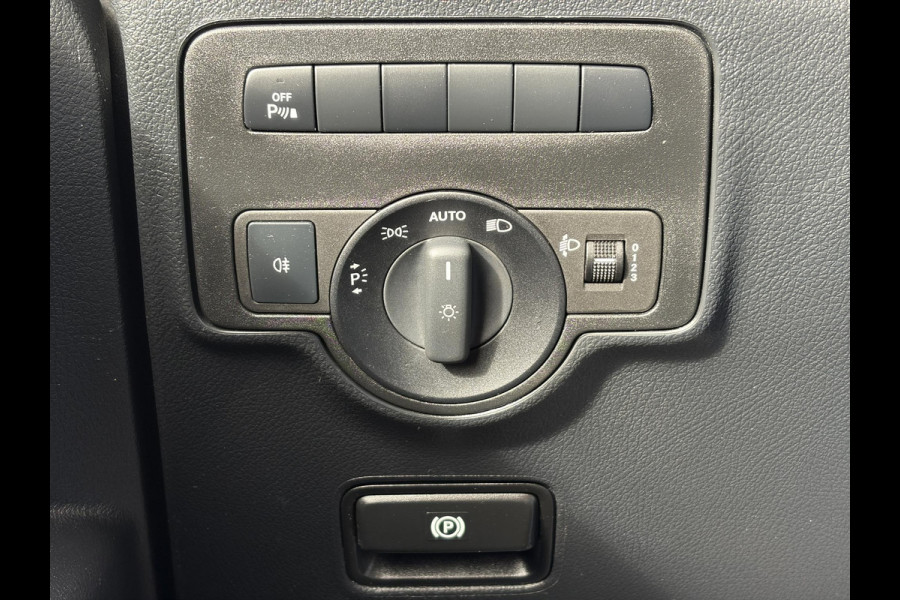 Mercedes-Benz Vito 114 CDI*NAVI*ECC*CAM*CRUISE*HAAK*TEL*LEER*LMV*