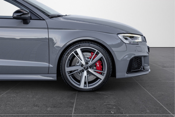 Audi RS3 Limousine 2.5 TFSI 400pk Quattro Pano B&O RS-stoelen ACC