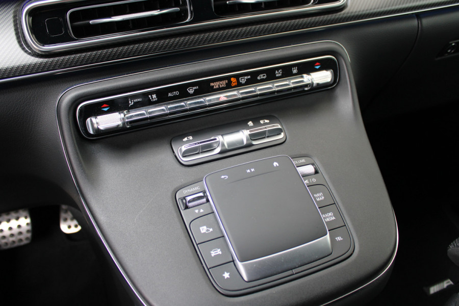 Mercedes-Benz V-Klasse 300d / XXL / AMG / DC / 4-Matic / Luchtvering / Elec Stoel / Burmester / NIEUWSTAAT