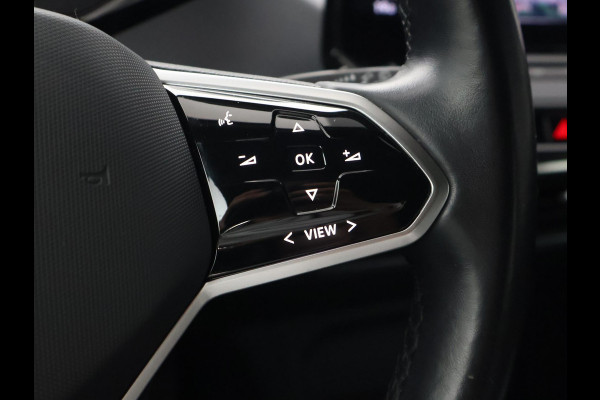Volkswagen ID.3 PRO 58 KWH + SFEERVERLICHTING | HEAD-UP | ADAPTIVE CRUISE | 18 INCH | STOELVERW. | CARPLAY