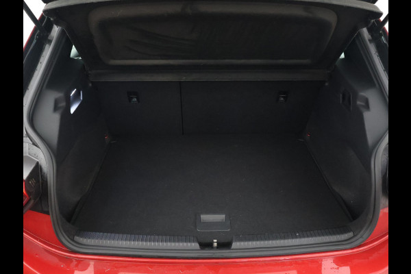 Volkswagen ID.3 PRO 58 KWH + SFEERVERLICHTING | HEAD-UP | ADAPTIVE CRUISE | 18 INCH | STOELVERW. | CARPLAY