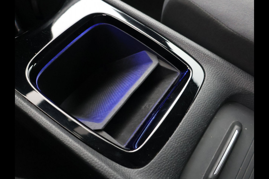 Volkswagen ID.3 PRO 58 KWH + SFEERVERLICHTING | HEAD-UP | ADAPTIVE CRUISE | 18 INCH | STOELVERW. | CARPLAY