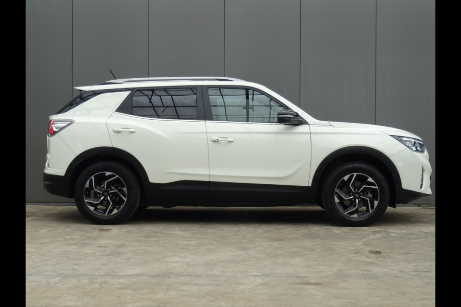 SsangYong Korando E-Motion Platinum 2WD * 326 KM ACCURADIUS * LUXE UITV. !!