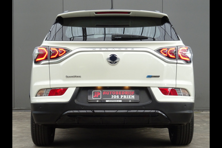 SsangYong Korando E-Motion Platinum 2WD * 326 KM ACCURADIUS * LUXE UITV. !!