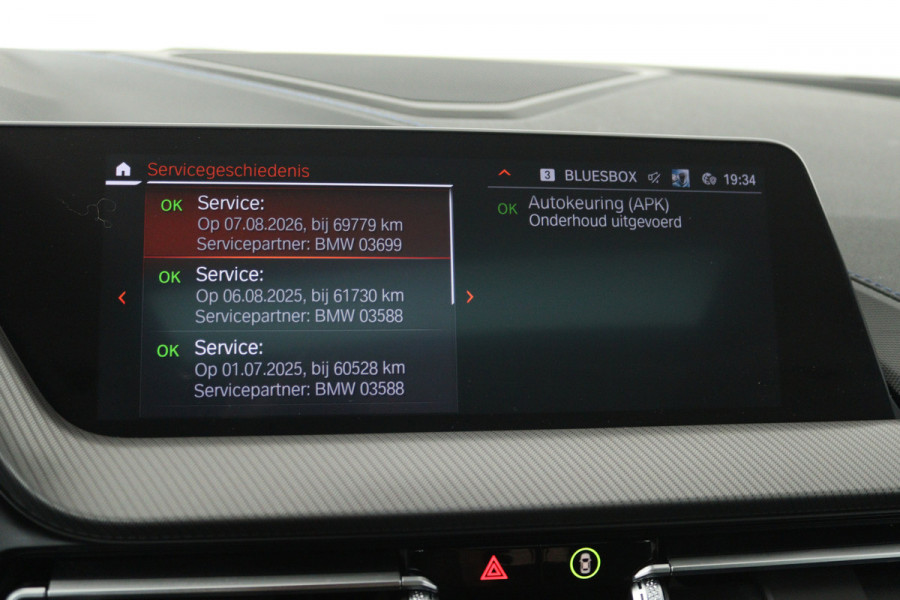 BMW 1-serie 120i Executive (PANORAMADAK, STOELVERWARMING, CAMERA, DEALER ONDERHOUDEN)