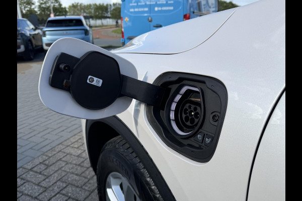 Ford Kuga 2.5 PHEV Titanium | Winter Pack | achterruitrijcamera | SYNC 3 navigatie