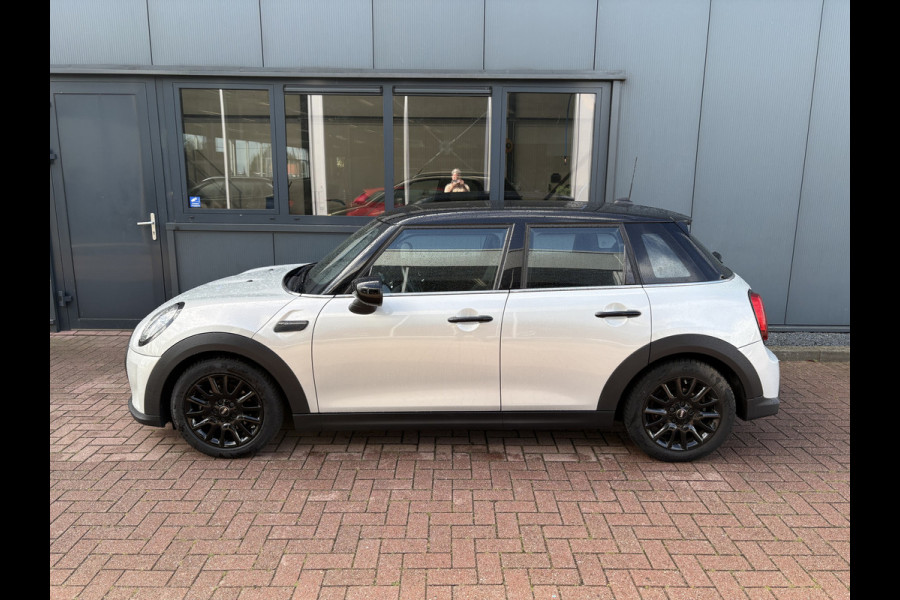 MINI 5-deurs 1.5 Cooper 136pk Bns.Edition 5-drs. NAVI/CARPLAY/CLIMA/CRUISE/PDC/LED