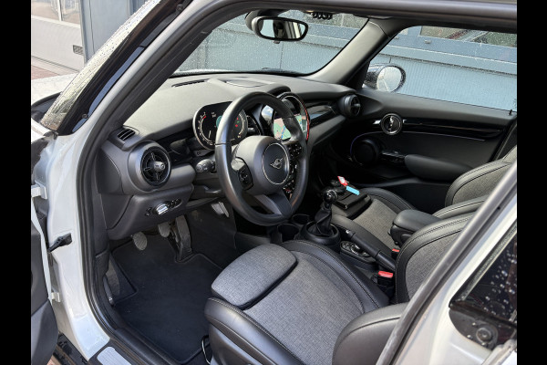 MINI 5-deurs 1.5 Cooper 136pk Bns.Edition 5-drs. NAVI/CARPLAY/CLIMA/CRUISE/PDC/LED