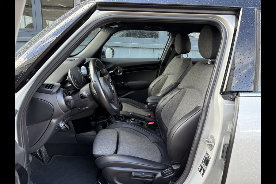 MINI 5-deurs 1.5 Cooper 136pk Bns.Edition 5-drs. NAVI/CARPLAY/CLIMA/CRUISE/PDC/LED