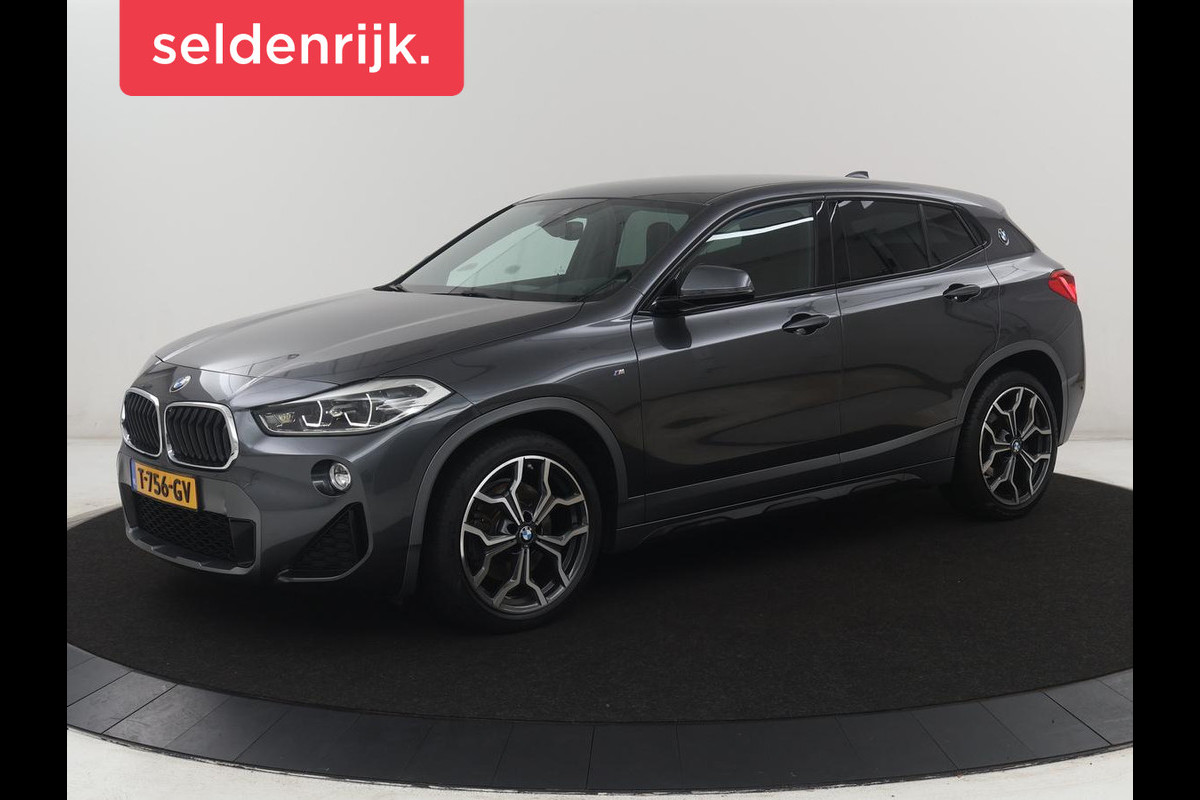 BMW X2 sDrive20i High Executive M-sport | Sportstoelen | Alcantara | Climate control | Full LED | Stoelverwarming | Cruise control | Park assist | Sfeerverlichting | 19'' |