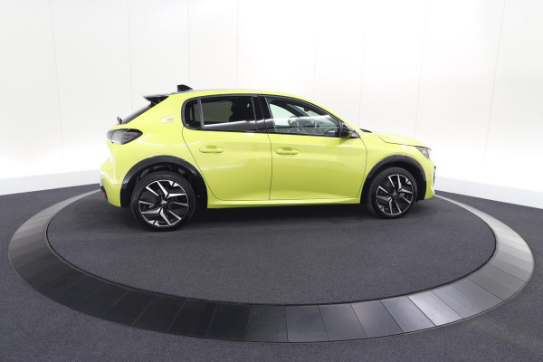 Peugeot e-208 EV GT 51 kWh | 360 Camera | Adaptieve Cruise Control Stop & Go | Alcantara Pakket