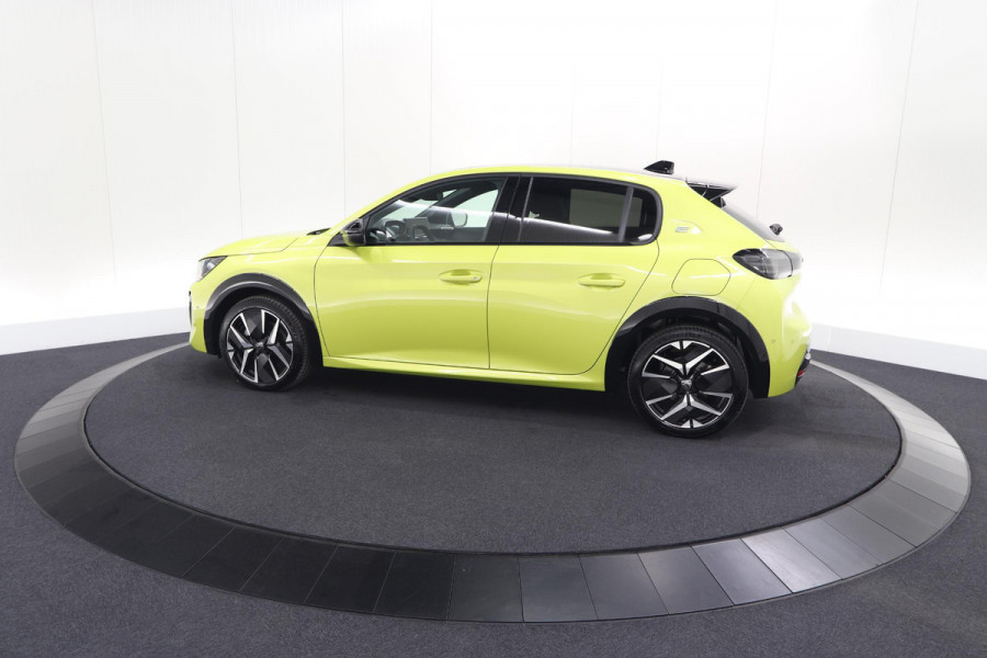 Peugeot e-208 EV GT 51 kWh | 360 Camera | Adaptieve Cruise Control Stop & Go | Alcantara Pakket