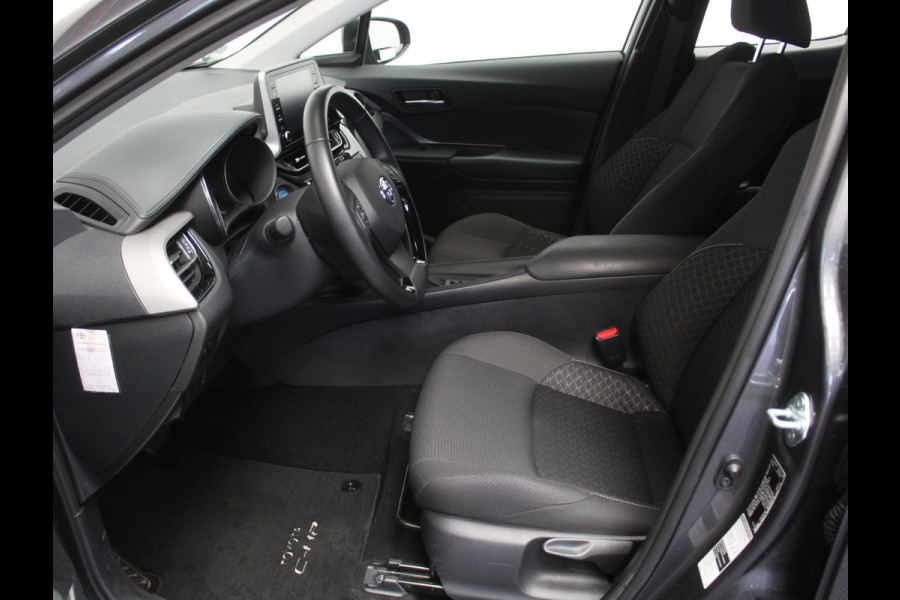 Toyota C-HR 1.8 Hybrid Business CLIMATE | CARPLAY | ADAPCRUISE | DAB | LED | LMV17 | CAMERA | ABS/ASR