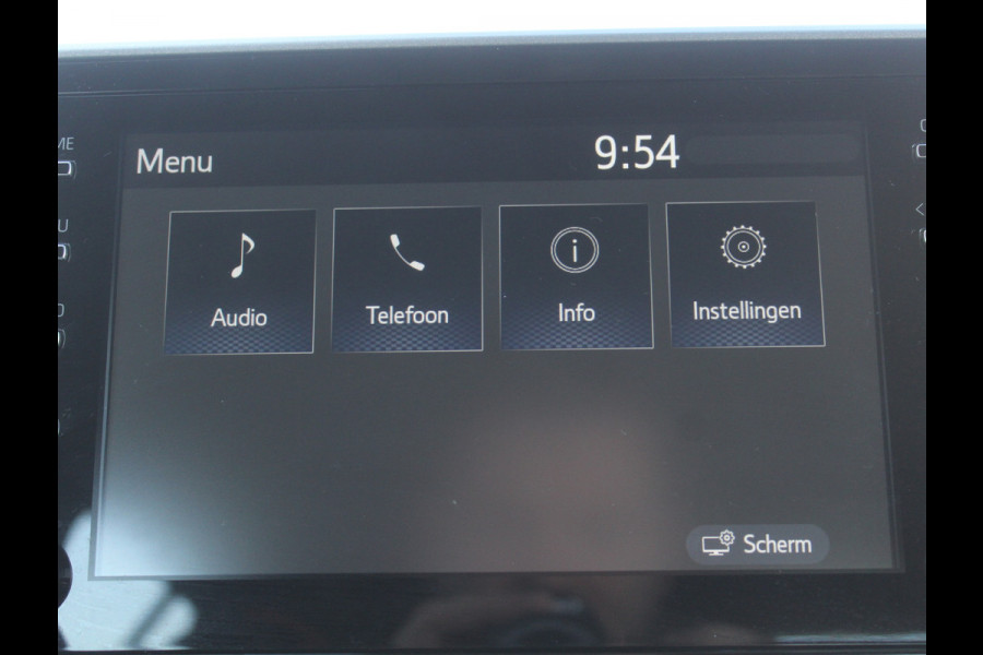 Toyota C-HR 1.8 Hybrid Business CLIMATE | CARPLAY | ADAPCRUISE | DAB | LED | LMV17 | CAMERA | ABS/ASR