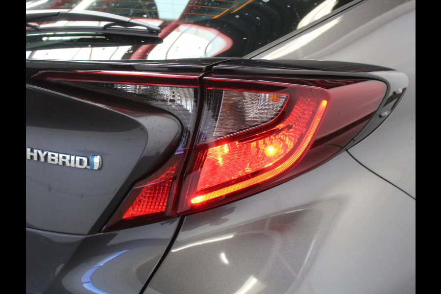Toyota C-HR 1.8 Hybrid Business CLIMATE | CARPLAY | ADAPCRUISE | DAB | LED | LMV17 | CAMERA | ABS/ASR