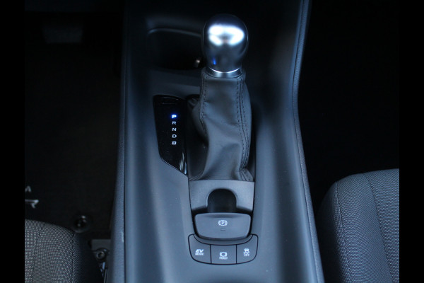Toyota C-HR 1.8 Hybrid Business CLIMATE | CARPLAY | ADAPCRUISE | DAB | LED | LMV17 | CAMERA | ABS/ASR
