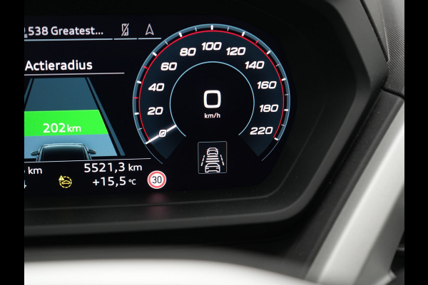 Audi Q4 e-tron 40 Advanced edition 77 kWh 204pk Dealer O.H | Trekhaak Af Fabriek | Adaptive Cruise | Camera | Sportstoelen | Stuur Verwarmd | Navigatie | DAB | Virtual Cockpit | 19"L.M |