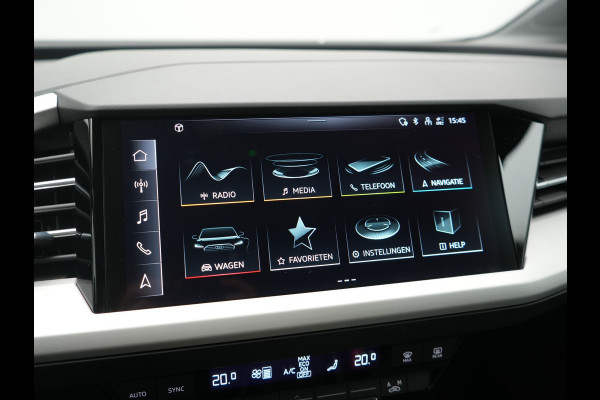 Audi Q4 e-tron 40 Advanced edition 77 kWh 204pk Dealer O.H | Trekhaak Af Fabriek | Adaptive Cruise | Camera | Sportstoelen | Stuur Verwarmd | Navigatie | DAB | Virtual Cockpit | 19"L.M |