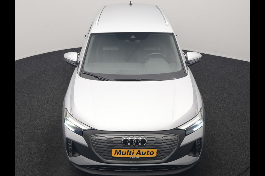 Audi Q4 e-tron 40 Advanced edition 77 kWh 204pk Dealer O.H | Trekhaak Af Fabriek | Adaptive Cruise | Camera | Sportstoelen | Stuur Verwarmd | Navigatie | DAB | Virtual Cockpit | 19"L.M |