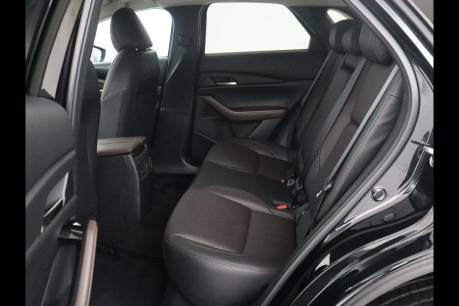 Mazda CX-30 2.0 e-SkyActiv-X M Hybrid Luxury | Leder | Stuur/stoel verwarming | Adaptive cruise | Head-up | 360 camera | Park assist | BOSE sound | Carplay | Elektrische achterklep