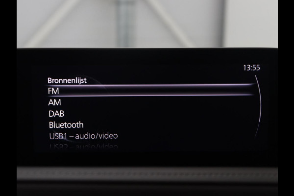 Mazda CX-30 2.0 e-SkyActiv-X M Hybrid Luxury | Leder | Stuur/stoel verwarming | Adaptive cruise | Head-up | 360 camera | Park assist | BOSE sound | Carplay | Elektrische achterklep