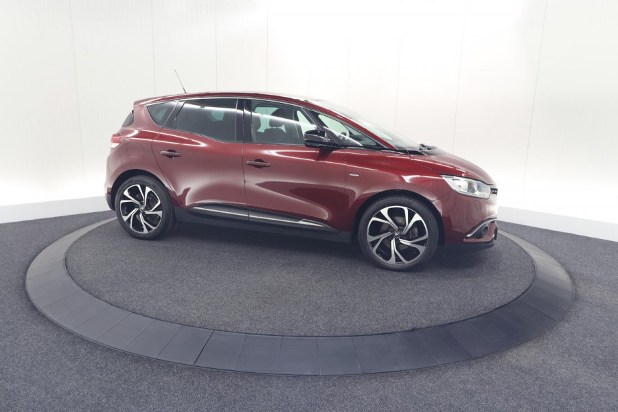Renault Scénic TCe 140 EDC Limited | Camera | Stoelverwarming | Navigatie | Apple Carplay