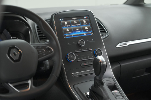 Renault Scénic TCe 140 EDC Limited | Camera | Stoelverwarming | Navigatie | Apple Carplay