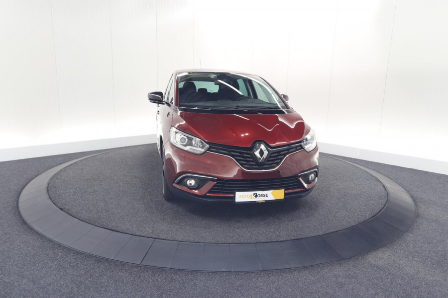Renault Scénic TCe 140 EDC Limited | Camera | Stoelverwarming | Navigatie | Apple Carplay