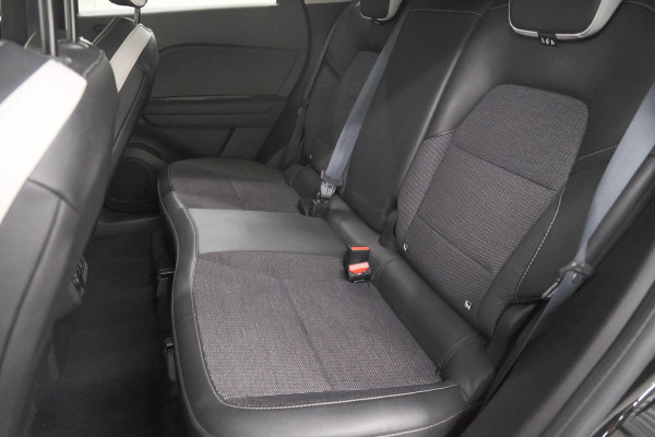 Renault Captur 1.6 E-Tech full hybrid 145 techno | Camera | Parkeersensoren | Apple Carplay