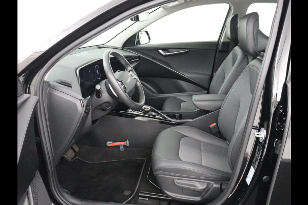 Kia Niro EV DynamicLine 64.8 kWh | Adaptive cruise | SOH 96,9% | Half leder | Carplay | Full LED | Keyless | Sfeerverlichting | File Assistent | Camera | Navigatie | Parkeerhulp | Climate control