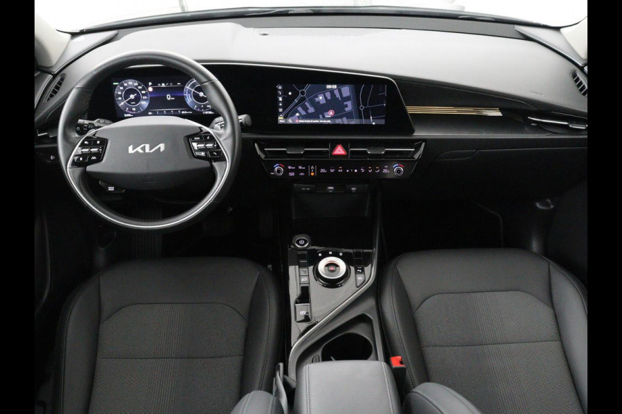 Kia Niro EV DynamicLine 64.8 kWh | Adaptive cruise | SOH 96,9% | Half leder | Carplay | Full LED | Keyless | Sfeerverlichting | File Assistent | Camera | Navigatie | Parkeerhulp | Climate control