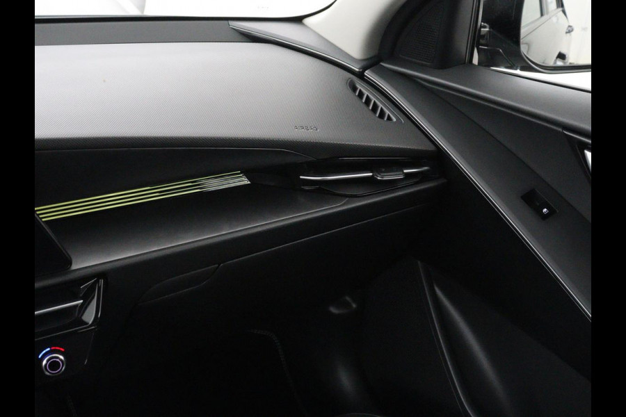 Kia Niro EV DynamicLine 64.8 kWh | Adaptive cruise | SOH 96,9% | Half leder | Carplay | Full LED | Keyless | Sfeerverlichting | File Assistent | Camera | Navigatie | Parkeerhulp | Climate control