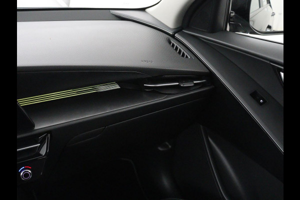 Kia Niro EV DynamicLine 64.8 kWh | Adaptive cruise | SOH 96,9% | Half leder | Carplay | Full LED | Keyless | Sfeerverlichting | File Assistent | Camera | Navigatie | Parkeerhulp | Climate control