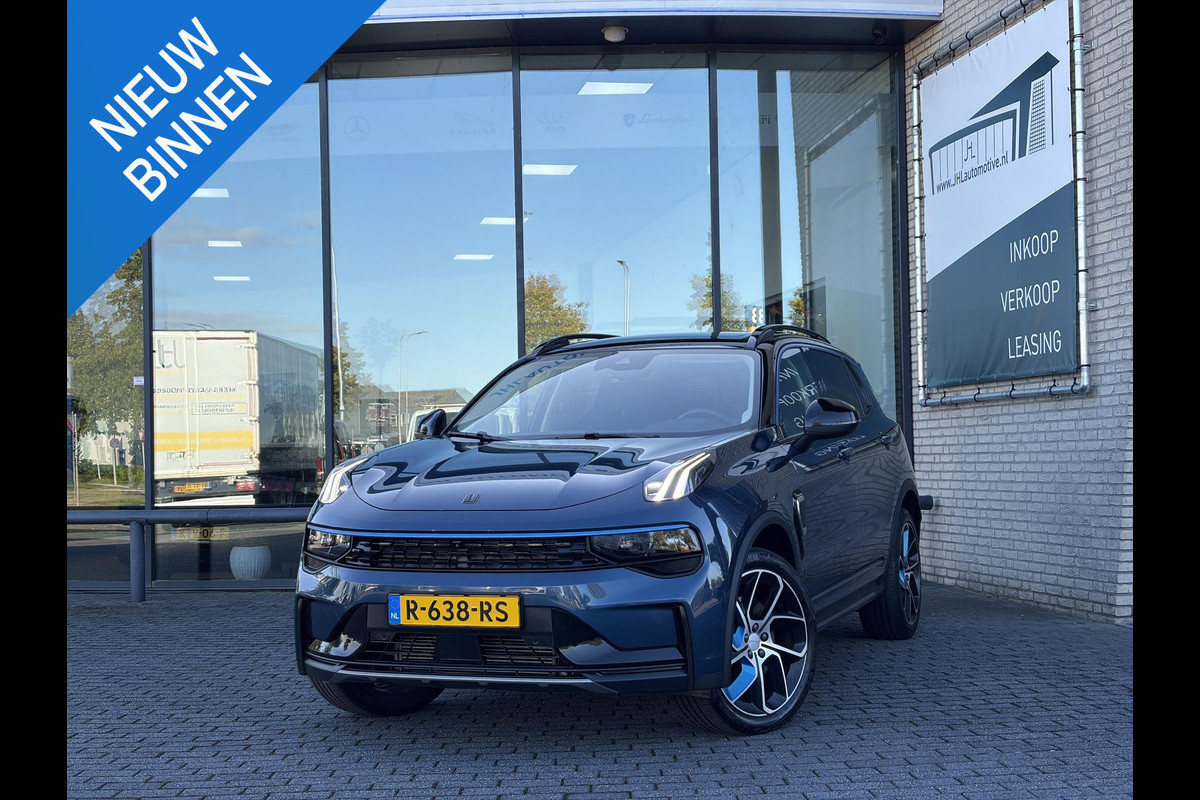 Lynk & Co 01 1.5*PLUG-IN*NAVI*PANO*CAM*ACC*CARPLAY*ECC*LED*