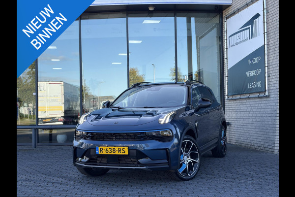 Lynk & Co 01 1.5*PLUG-IN*NAVI*PANO*CAM*ACC*CARPLAY*ECC*LED*