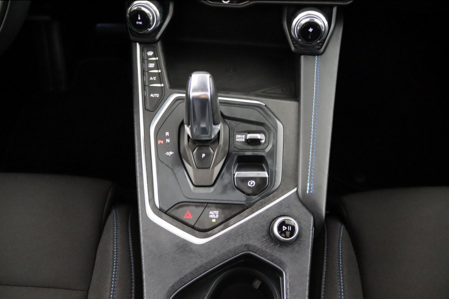 Lynk & Co 01 1.5*PLUG-IN*NAVI*PANO*CAM*ACC*CARPLAY*ECC*LED*