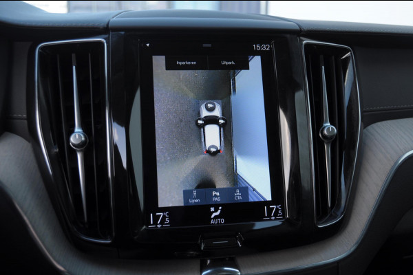 Volvo XC60 T8 390PK Automaat Recharge T8 AWD Inscription / Panoramadak / Leder Dashboard / Luchtvering / Elektrische stoel met geheugen / BLIS / Adaptieve cruise control