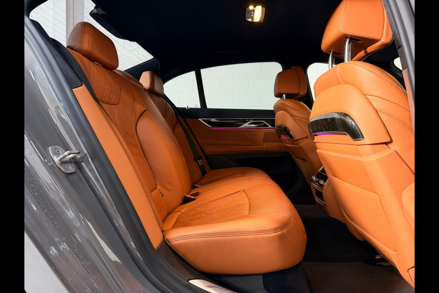 BMW 7 Serie 745e High Executive, M-Pakket, CarbonCore, Luchtvering