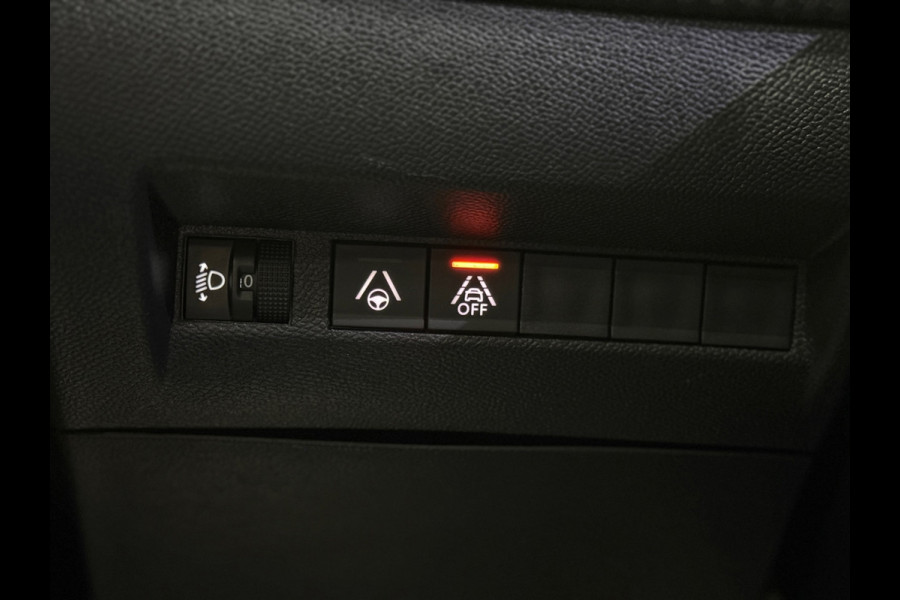 Peugeot e-2008 EV Allure 50 kWh |NAP | Navi | Camera | Keyless | DAB+ | Climate Control | Cruise Control