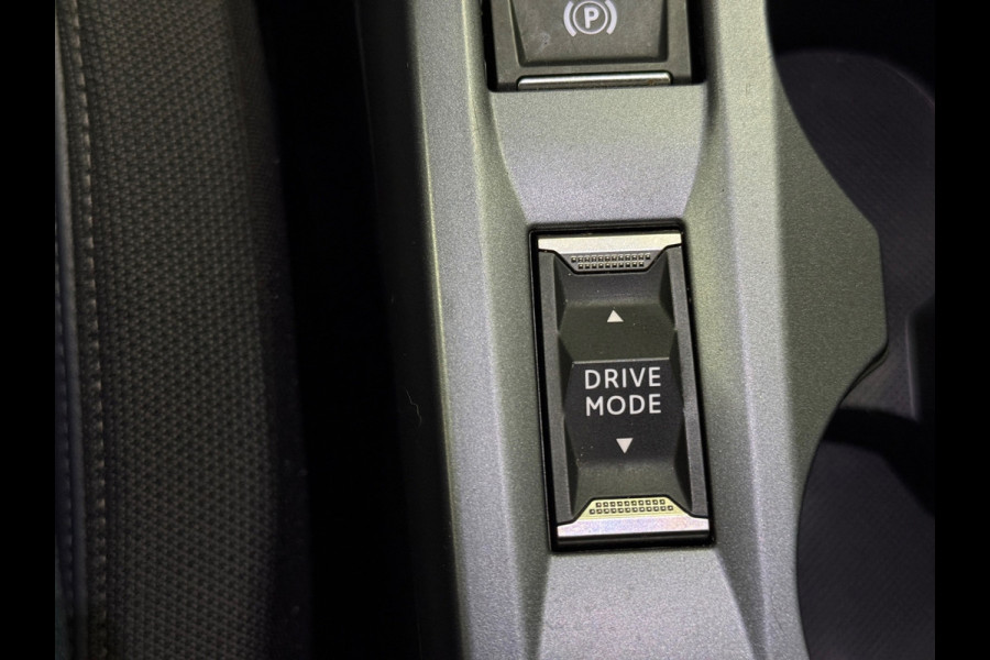 Peugeot e-2008 EV Allure 50 kWh |NAP | Navi | Camera | Keyless | DAB+ | Climate Control | Cruise Control