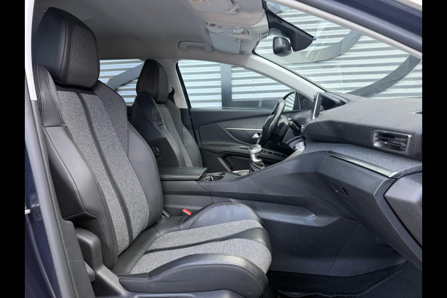 Peugeot 5008 1.2 PureTech Premium 7p. 2e Eigenaar|Camera|Carplay|Clima|Cruise|PDC V+A|Trekhaak|N.A.P|APK tot 06-2027