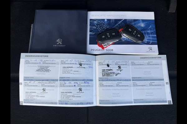Peugeot 5008 1.2 PureTech Premium 7p. 2e Eigenaar|Camera|Carplay|Clima|Cruise|PDC V+A|Trekhaak|N.A.P|APK tot 06-2027