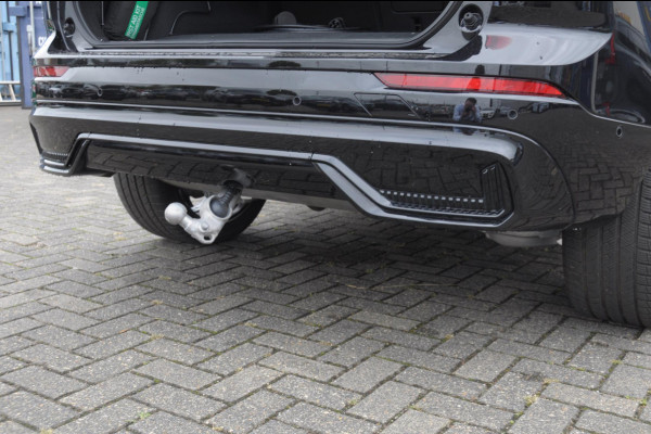Volvo XC60 T6 350PK Automaat AWD Ultra Black Edition Trekhaak / Luchtvering / Facelift/ Head-up display/ Harman Kardon audio/ BLIS/ Elektrischbedienbare stoelen met geheugen / Panoramadak/ Adaptive cruise control/ Pilot assist/ Apple Carplay/ Android auto/