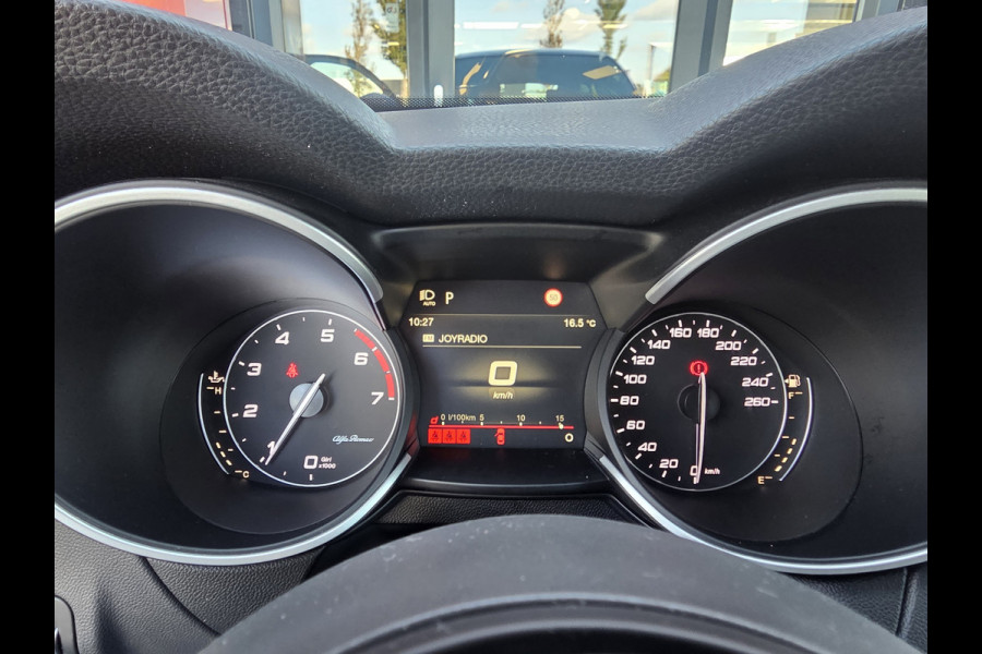 Alfa Romeo Stelvio 2.0 T AWD Ti 19'' Lm velgen | Apple/Android Carplay