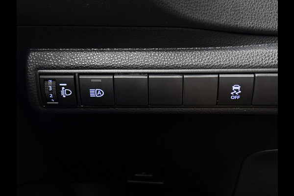 Toyota Corolla Touring Sports 1.8 Hybrid Business / Pdc+Camera / Radio multimedia / Airco-ecc. / Apk 09-2027