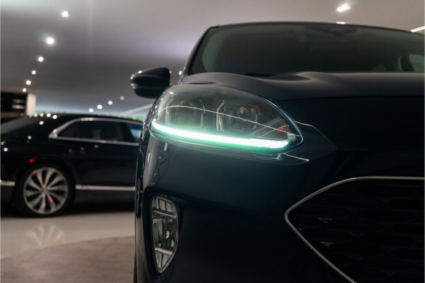 Ford Kuga 2.5 PHEV Titanium 225PK | LED | Trekhaak | Keyless | Sync III | Lane | Garantie