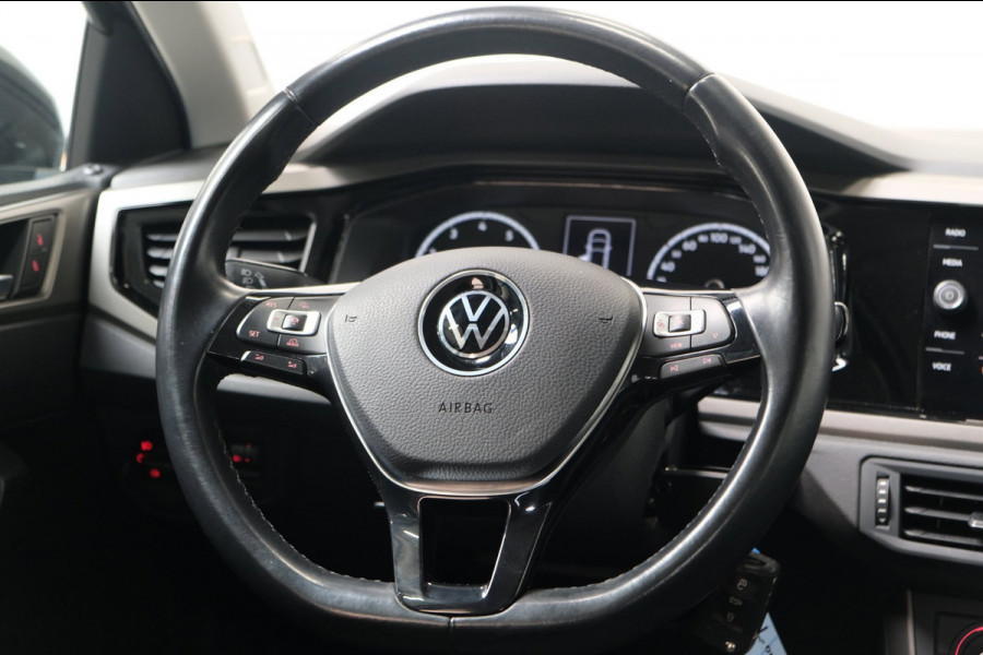 Volkswagen Polo 1.0 TSI R-Line Edition - N.A.P. Airco, Cruise, Navi, Carplay, Camera.