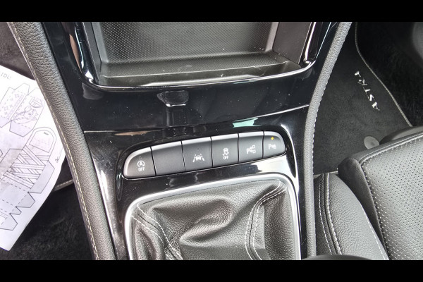 Opel Astra 1.2 Launch Elegance Bomvol opties, full OH, Carplay