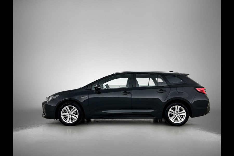 Toyota Corolla Touring Sports 1.8 Hybrid Business / Pdc+Camera / Radio multimedia / Airco-ecc. / Apk 09-2027