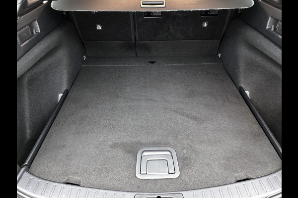 Toyota Corolla Touring Sports 1.8 Hybrid Business / Pdc+Camera / Radio multimedia / Airco-ecc. / Apk 09-2027